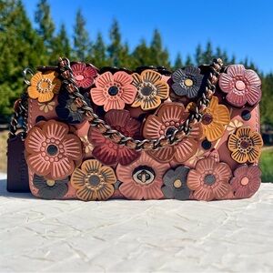 COACH Dinky With Tea Rose In Pink Melon 38197
